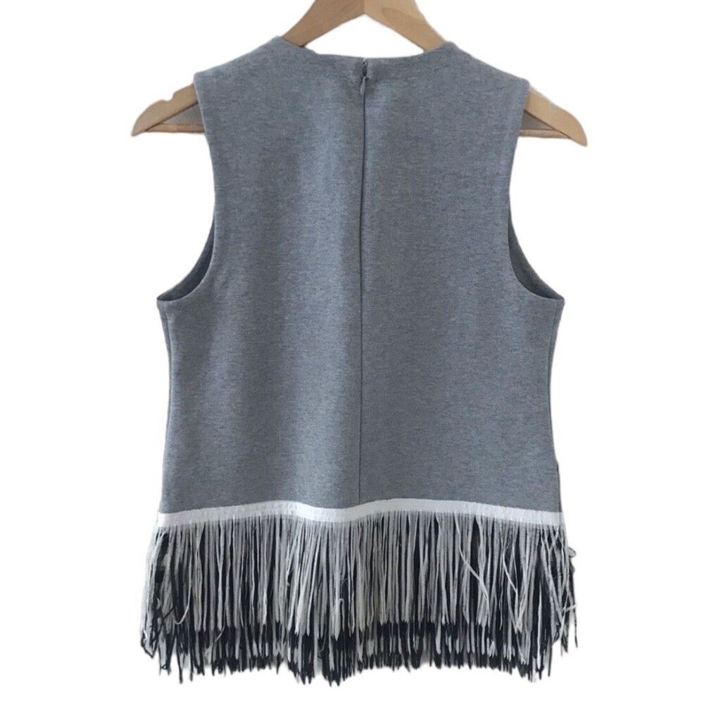 J CREW Size Medium Gray KNIT TOP WITH FUN FRINGE Round Neck Sleeveless NEW - Picture 2 of 10